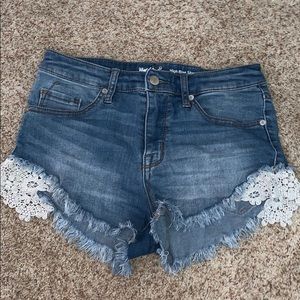 Jean Shorts with Lace